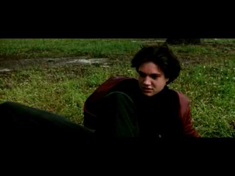 CIRQUE DU FREAK: THE VAMPIRE'S ASSISTANT Blu-ray Trailer