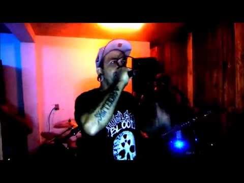 Nuclear Blood @ Ruídos Extremos VI - Divinópolis MG, 23/08/2015