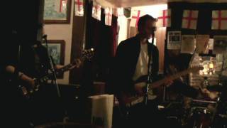 Suspicious Times - Oliver Southgate (Live at St Annes Castle 23 Apr 2010)