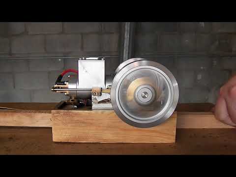 Horizontal engine run on nitromethane