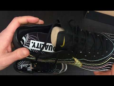 Nike Mercurial Vapor XI BHM SE Football Boot Box Opening