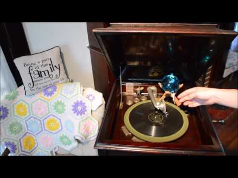 Tonight Be Tender To Me & The Man Who Paints The Rainbow In The Sky with Betty Rhodes