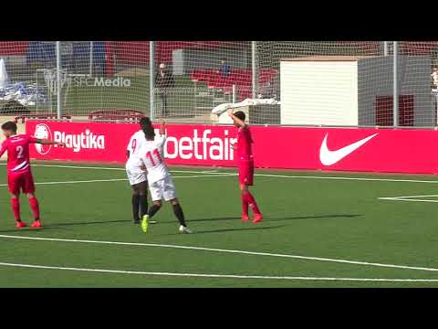 El Sevilla FC C rompe su racha como local ante el Écija Balompié (0-2)