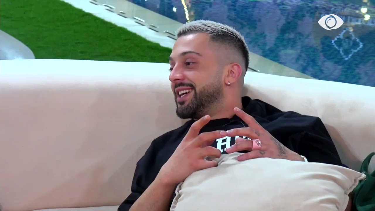 Egli-Gjestit: Ti ke luajtur, formove një rreth ku në qendër isha unë dhe i haja të gjitha…