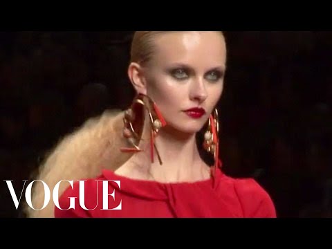 Fashion Show - Louis Vuitton: Spring 2009 Ready-to-Wear