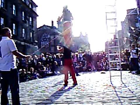 Edinburgh Festival 2009 - Street Performers (3)