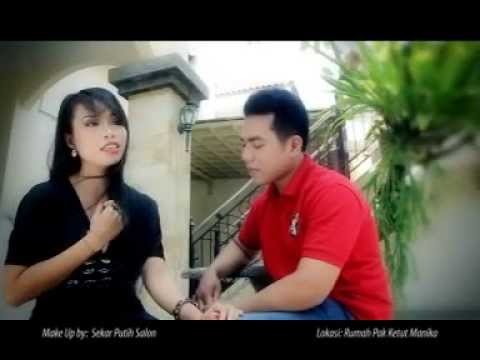 Widi Wikan feat Putu Diari - Ngalih Bagia Nepukin Sengsara