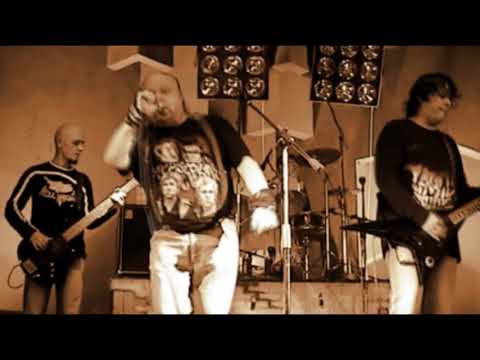 Кро-Маньон - Чукотский Панк 2004 [Live Music Video]