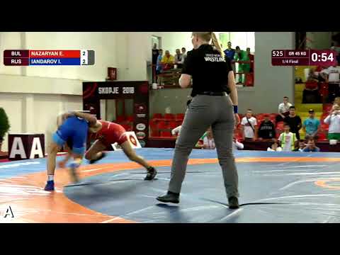 1/4 GR - 45 kg: E. NAZARYAN (BUL) v. I. IANDAROV (RUS)