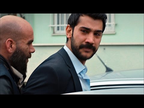 Urfalıyam Ezelden - Baba silme beni yüzüme bak!