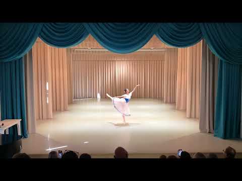 Final Students' Gala 2022 / Giselle variation from Giselle, act 1 / Performed by Daria Kulikova