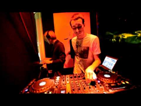 Lee Jones Berlin Sergey Zarin & Tagir Sadyrbaev Tandem в Macao bar Новороссийск