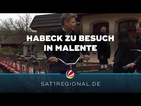 Stillgelegte Bahnstrecken reaktivieren: Habeck zu Besuch in Malente