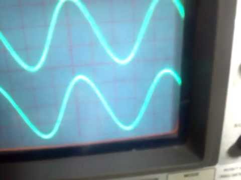 オーディオジェネレーター　1KHz～8KHzくらい　波形　オシロスコープ