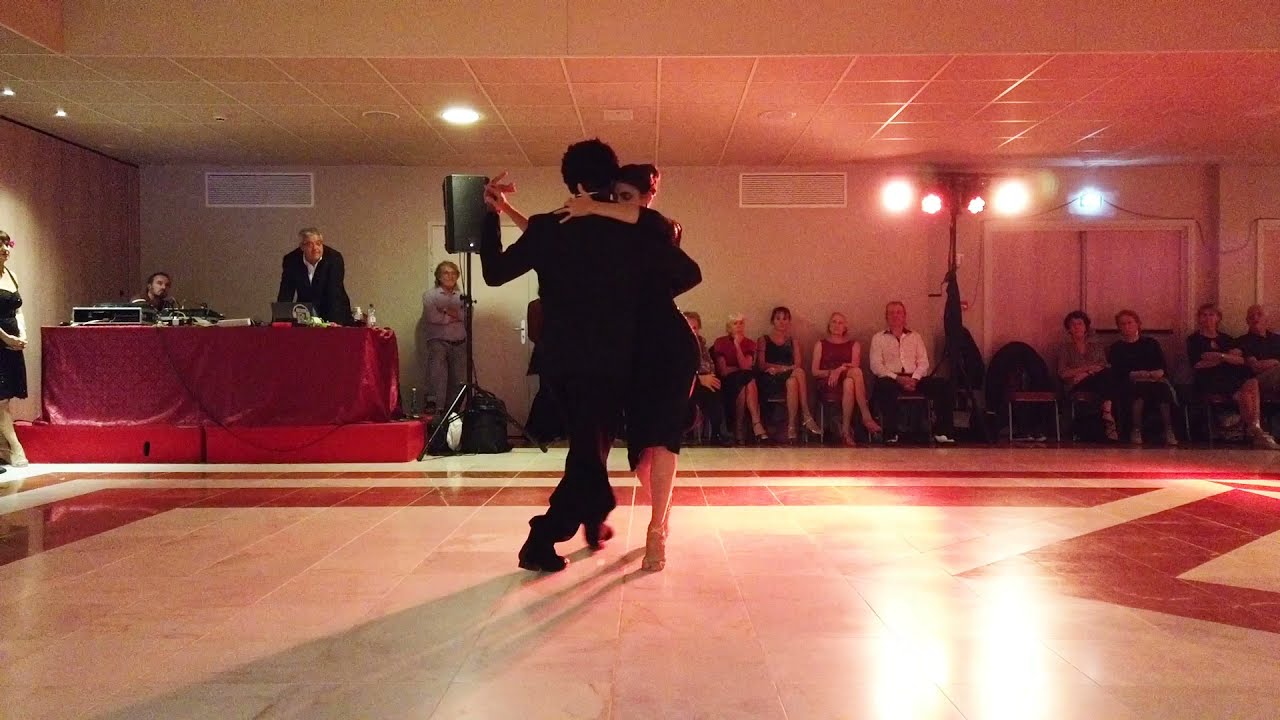 Julio Alvarez & Tania Heer dance Ricardo Tanturi's Oigo tu voz