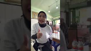 Download lagu Pengamen pemberani, ngamen depan Kotak. Hantam! (#PendengarCeritaKOTAK episode 131) mp3 Download lagu Pengamen pemberani, ngamen depan Kotak. Hantam! (#PendengarCeritaKOTAK episode 131) mp3