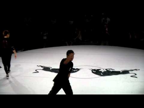 Red Bull BC One 2011 Qualifier TAIWAN - 8 battle - Taisuke vs Nori