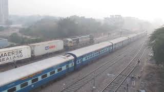 preview picture of video 'Ashram Express to Ahmedabad'