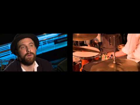 Kortársak az A38 Hajón: AMP Trio