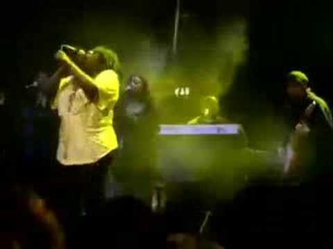 Angie Stone Live In London April 08 (Wish I Didn't Miss You)