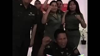 Download lagu Maju tak gentar mp3
