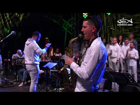 Ludzie Ewangelii - Przejście przez Bramę Rybę - Schola Lednicka - Lednica 2021