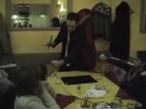 mago sergio starman grandi illusinoni / close up