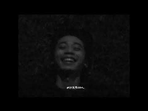 | 浴室【Official Music Video】 のサムネイル