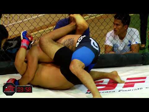 YFC 7 - Andres Delgado (Nesh) VS Cristhian Troya