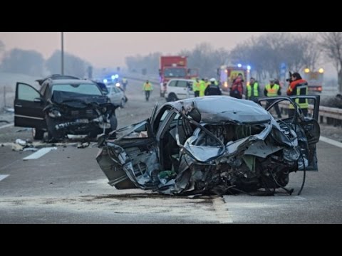 Death in the Fog (complete report) - Very serious traffic accident on 19.10.1990, +18