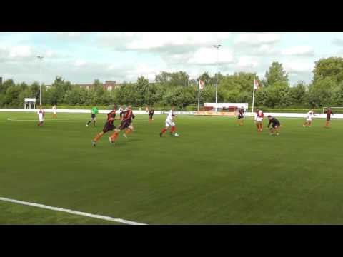 28 aug 2016 UVV 1 - Benschop 1 beker 1-3 Overtreding op Carlo, penalty?