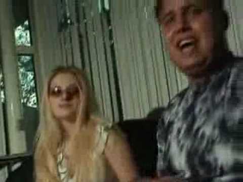 Leonard  Trupa De Belea   De Belea.wmv