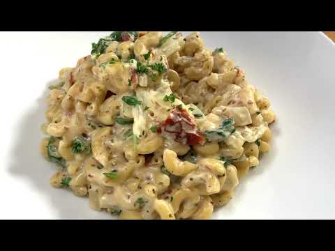 Macaroni au Fromage, Tomates Séchées et Épinards