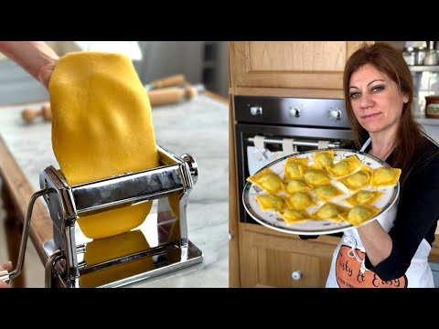 Ecco Come Fare i RAVIOLI Fatti in Casa Ripieni di Ricotta e Spinaci   Ricetta Facile e Veloce