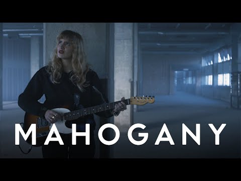 Delilah Montagu - This Is Not A Love Song | Mahogany Session