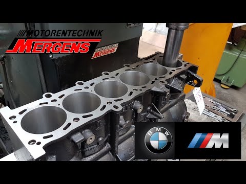 BMW M3 Motorblock aufbohren und honen.