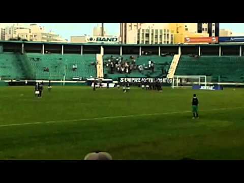 Gol de falta . Fumagalli .