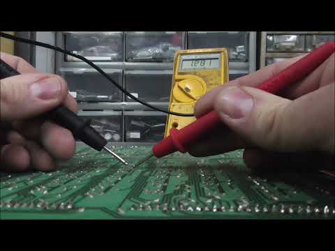 Checking Out The Super Cool SPEECH And SOUND PCB's in This 1980 Stern Flight 2000 Pinball Machine