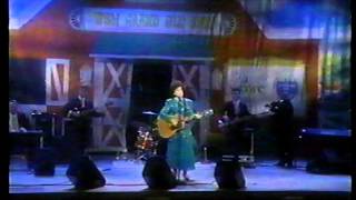 Kitty Wells  -- Searching