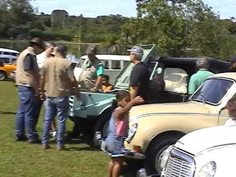 Capoeira Praça Mestre Onça Tigre: Zôo/Brasília. Mestres Dom Ivan e Baleado. 69,2 MB. 14h23/04mai15/3
