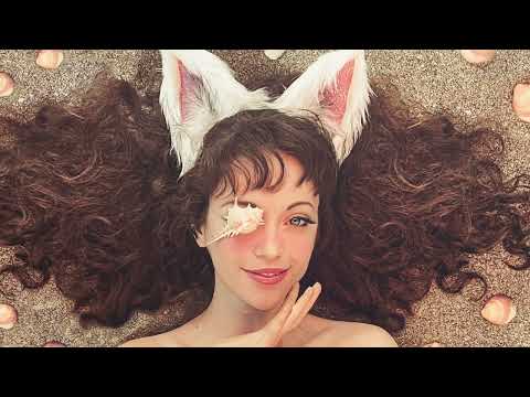 FIORE DI LUNA x DEVILLE - CANZONE ESTIVA (LYRIC VIDEO)