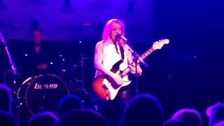 Liz Phair - 'Fuck and Run' (Metro, Chicago, 6.17.16)