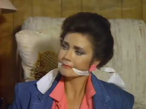 Loni Anderson and Lynda Carter