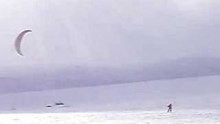 preview picture of video 'Another days kiting at Hardangervidda'