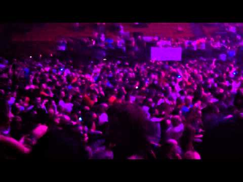 Resolution 12 Montreal - Axwell - Heart Is Religion (Blake Jarrell Mashup)