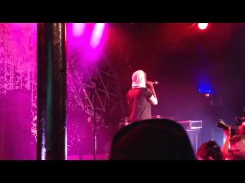 Angel haze- hell could freeze(at slim's)she was a dope act and also featured on the rudimental album