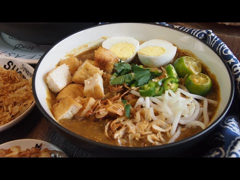 How to cook Mee Rebus 马来卤面 Malay Food (Noodles with Gravy) • Singapore Hawker Food Recipe