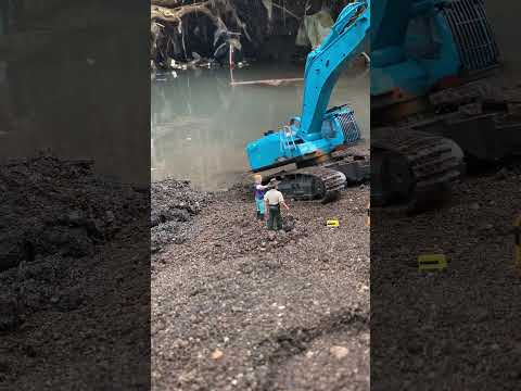 Review Huina excavator Remote Control 🔥 #shorts #shortvideo #excavator
