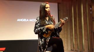 Angela Moyra - Poppin (Live at East West @ Humanity House)