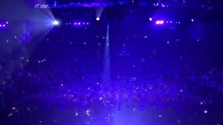 Pearl Jam performs "Better Man" at MSG